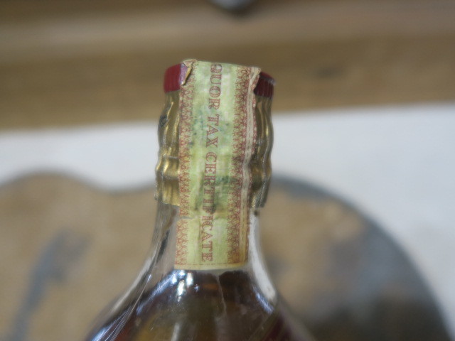 古酒 未開栓 超希少品 特級 従価 通関済 ジョニーウォーカー 古酒 未開栓 超希少品 特級 従価 通関済 ジョニーウォーカー
