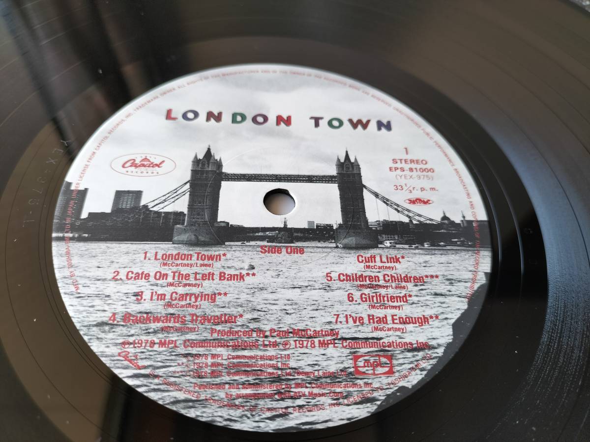 ★PAUL McCARTNEY & WINGS『LONDON TOWN』中古良品／帯・歌詞カード付き／東芝EMI／ワン・オーナー品 再値下！即決！_レーベル：美品