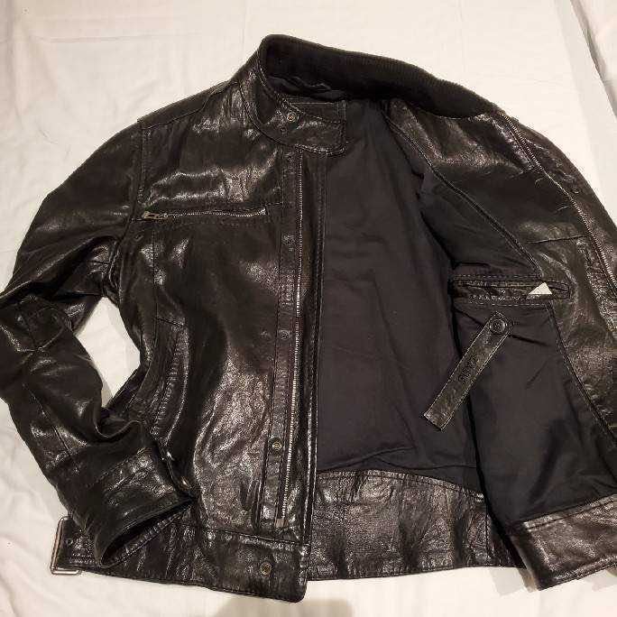 美品】HUGO BOSS ヒューゴボス 羊革 ライダースジャケット asojuegos.co