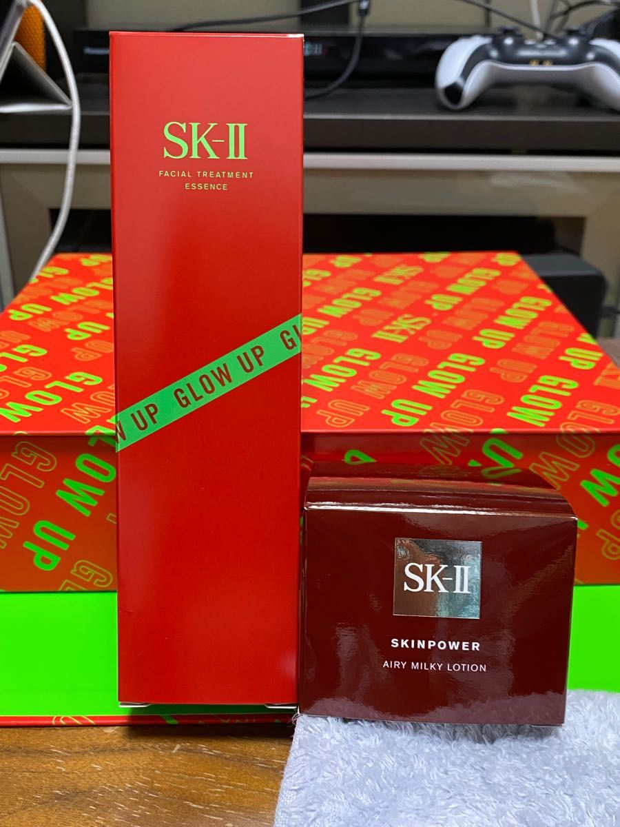 新品、SK-IIフェイシャルトリートメントエッセンス 230ml&スキンパワー