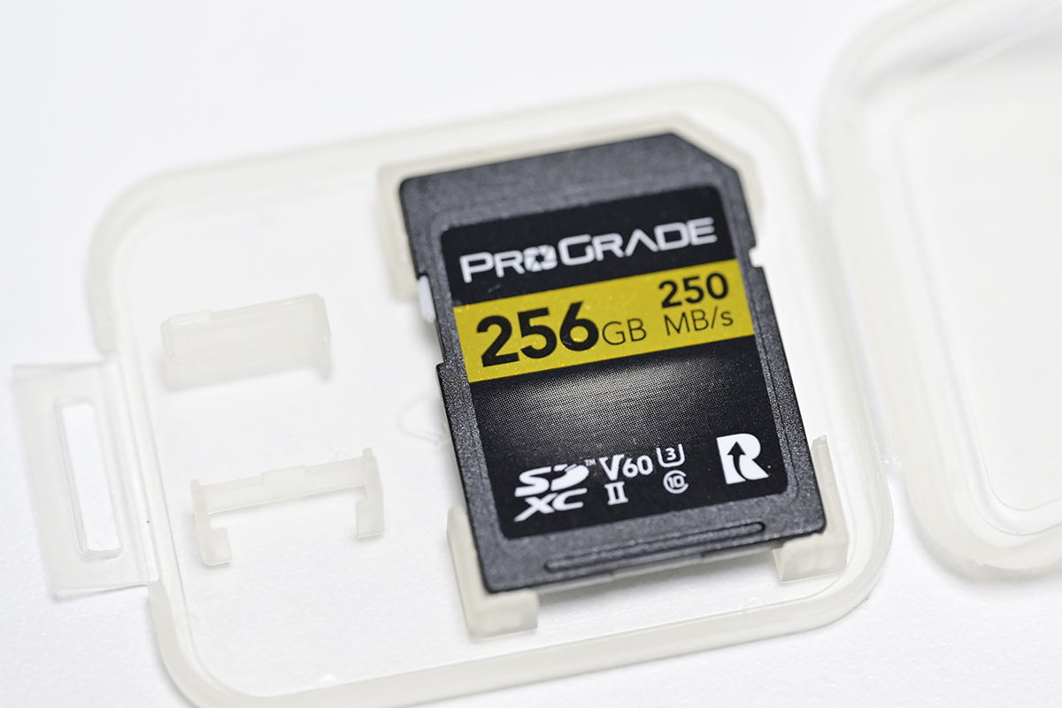 ProGrade Digital (プログレードデジタル) microSDXC UHS-II V60 GOLD ...