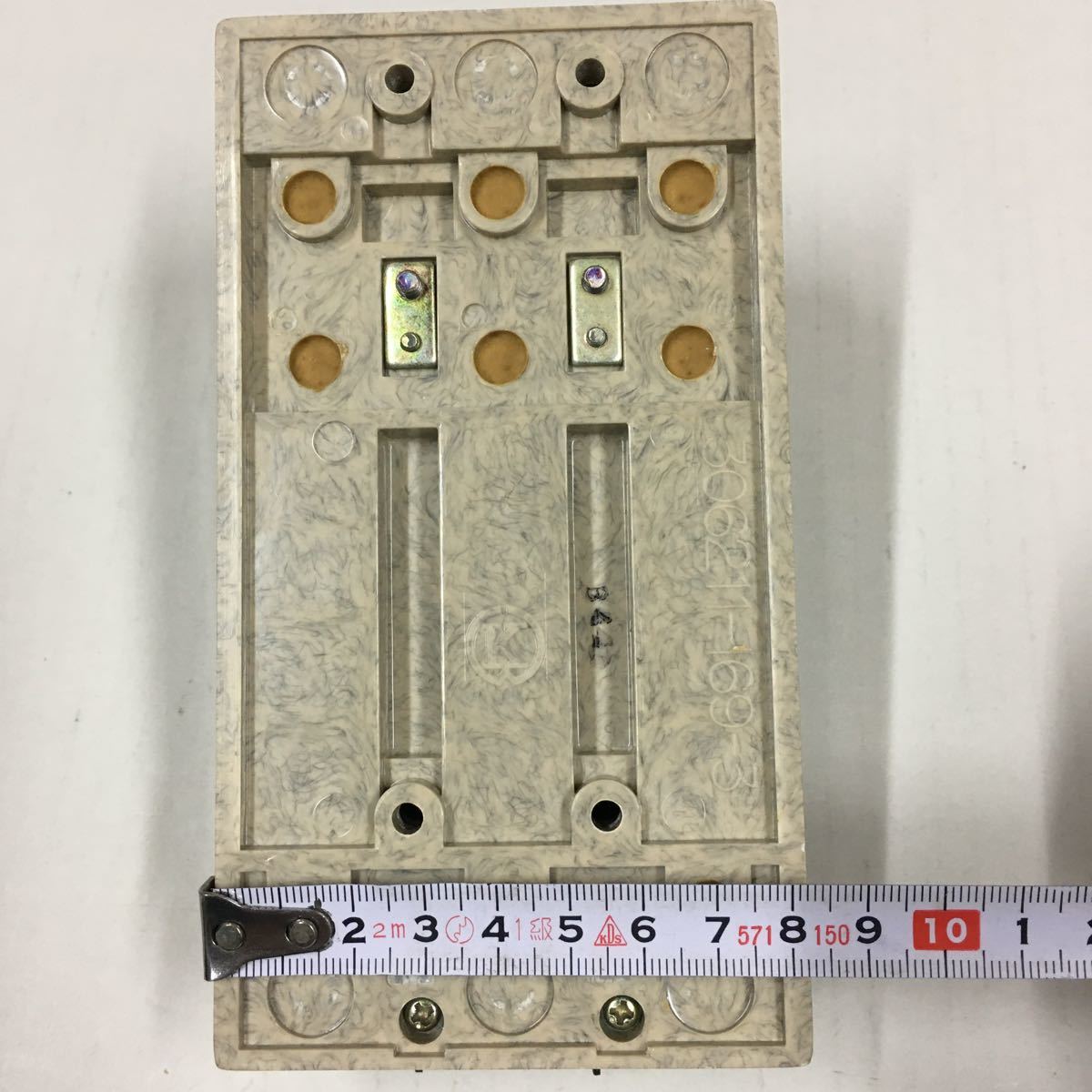 河村電器 三相カバースイッチ ナイフスイッチ 60A 三相ヒューズ 河村電器 三相カバースイッチ ナイフスイッチ 60A 三相ヒューズ