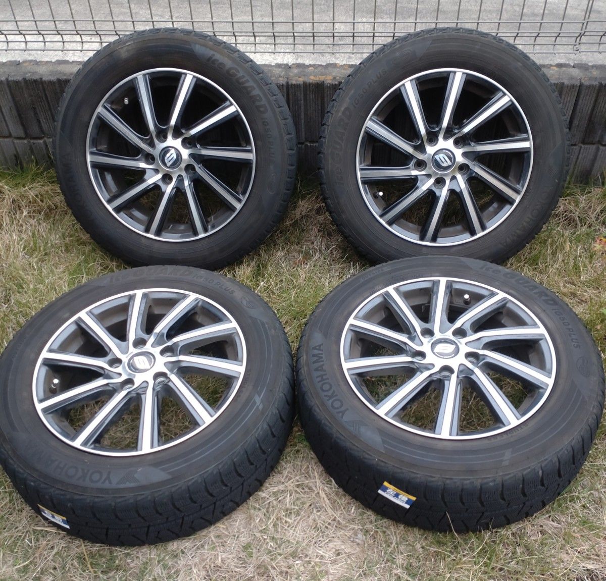 正規品大得価 送料無料 スタッドレスタイヤホイールセット 205/60R16