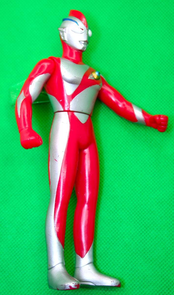 買取り実績 ウルトラヒーローシリーズ ウルトラマンナイス 中古品 aob