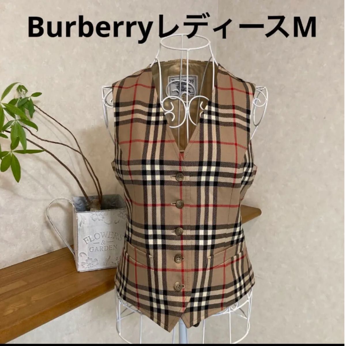 BURBERRY ベスト - ベスト