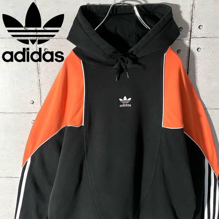 アディダス adidas プルオーバー パーカー 刺繍 センターロゴ アディダス adidas プルオーバー パーカー 刺繍 センターロゴ