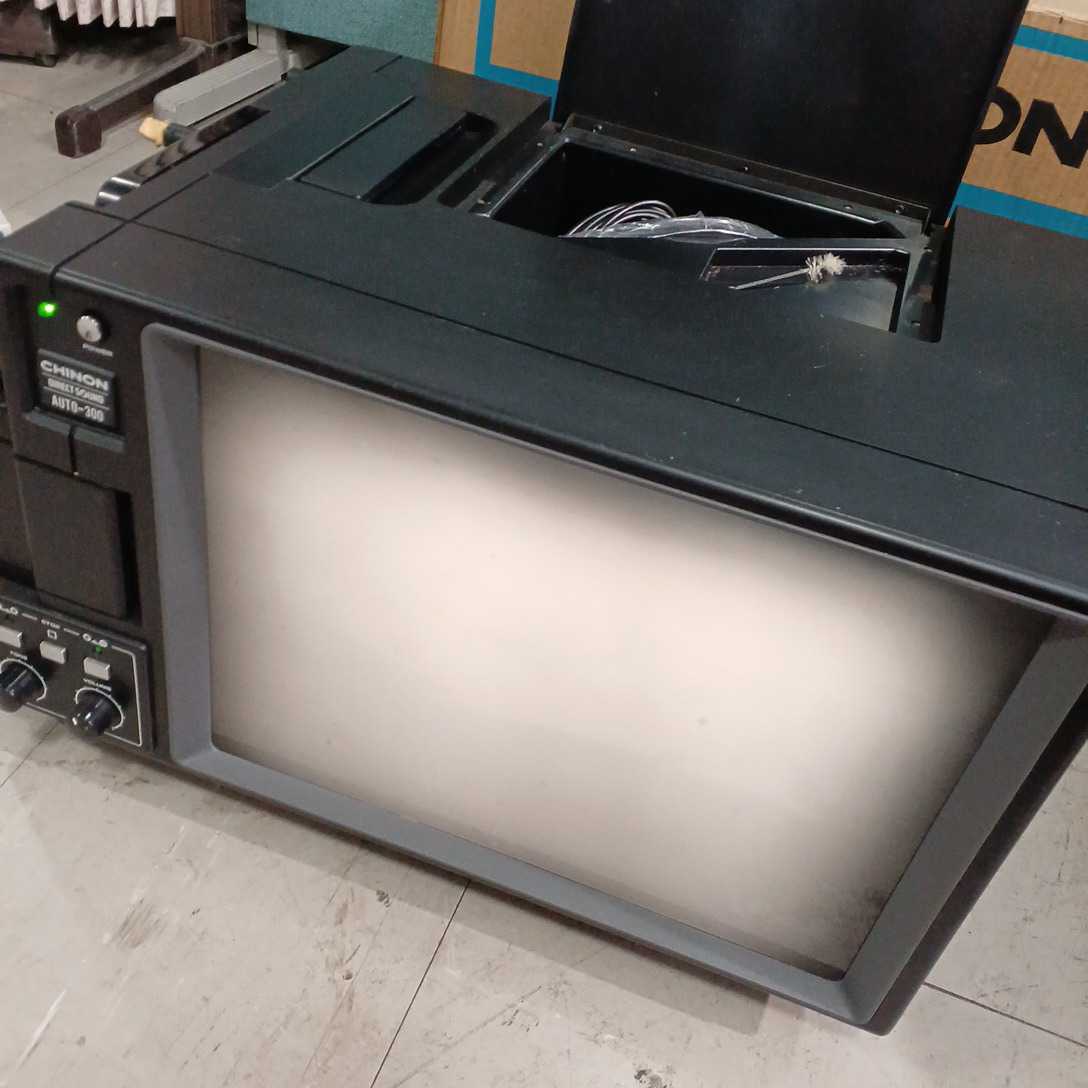  Showa Retro rare CHINONchi non DIRECT SOUND AUTO-300 8mm.. machine sound projector +TV style screen origin boxed used Junk 