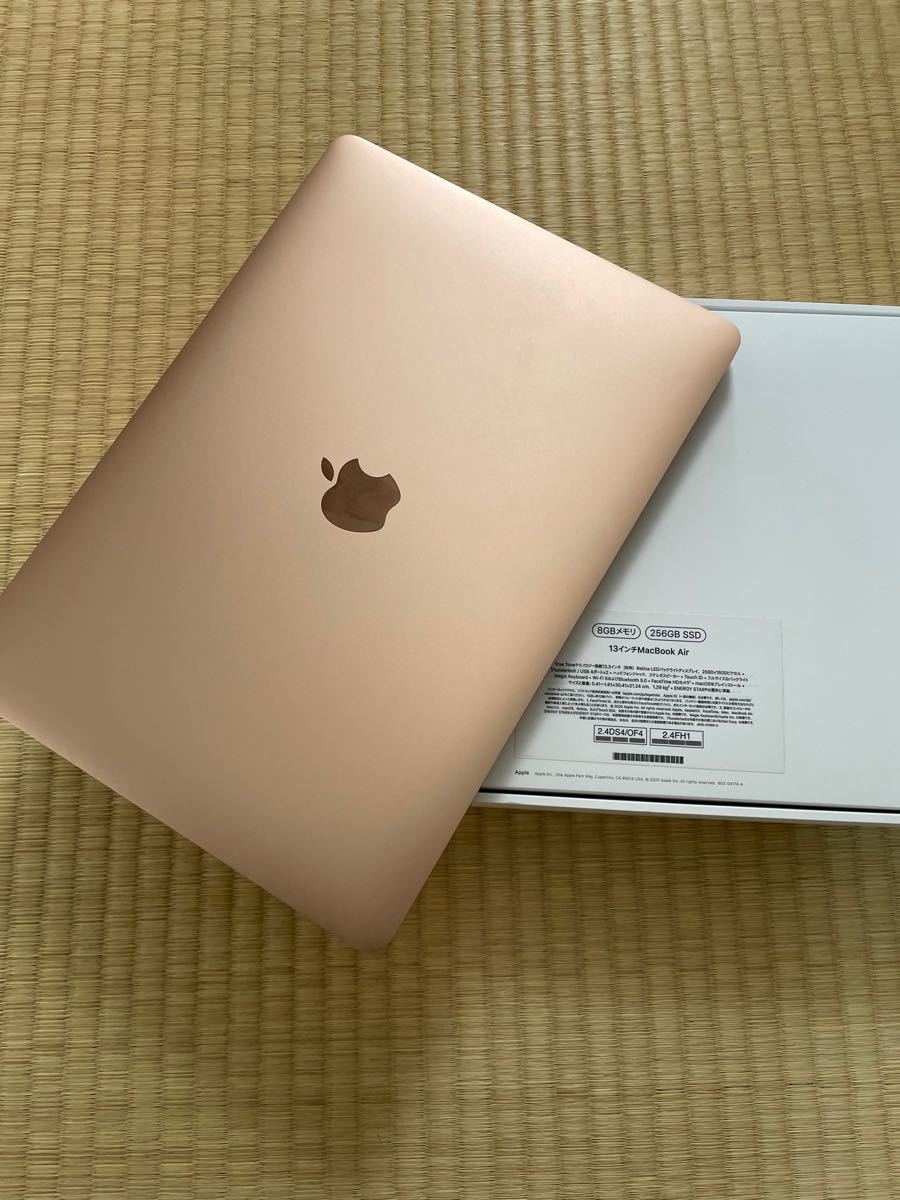 特価公式 M1 MacBook Air8GB 256GB Majextandのスタンド付き tds 