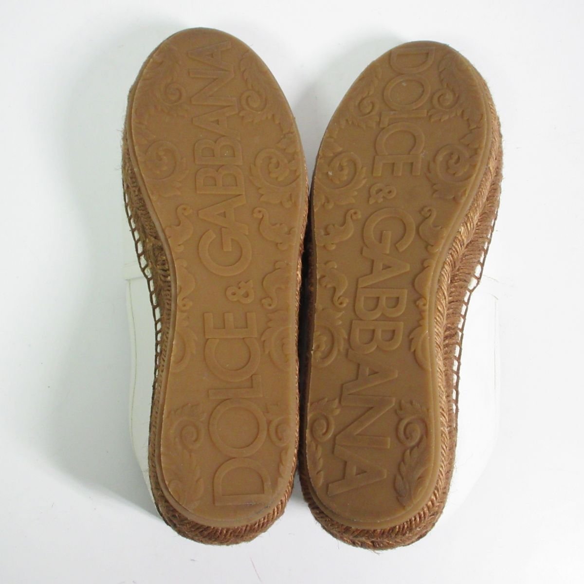 新品同様 Dolce&Gabbana ドルチェ&ガッバーナ レザー D&Gロゴ