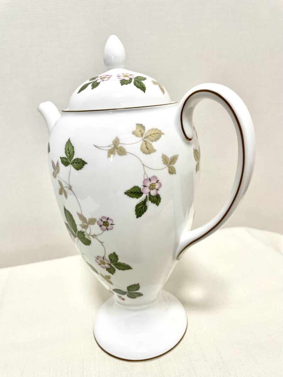 美品 ☆ ウェッジウッド ポット ワイルドストロベリー(ボーン 美品 ☆ ウェッジウッド ポット ワイルドストロベリー(ボーン