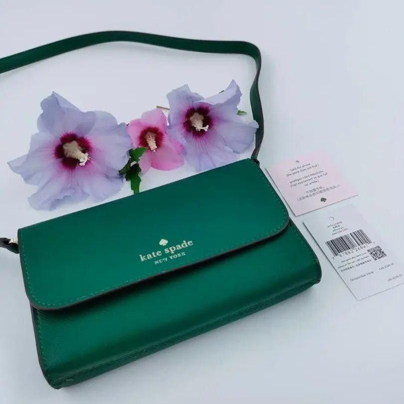 【緑/ショルダー】kate spade/ケイトスペード グリーン クリスマス　ショルダーバック　財布　グリーン　ケイト　ハワイ