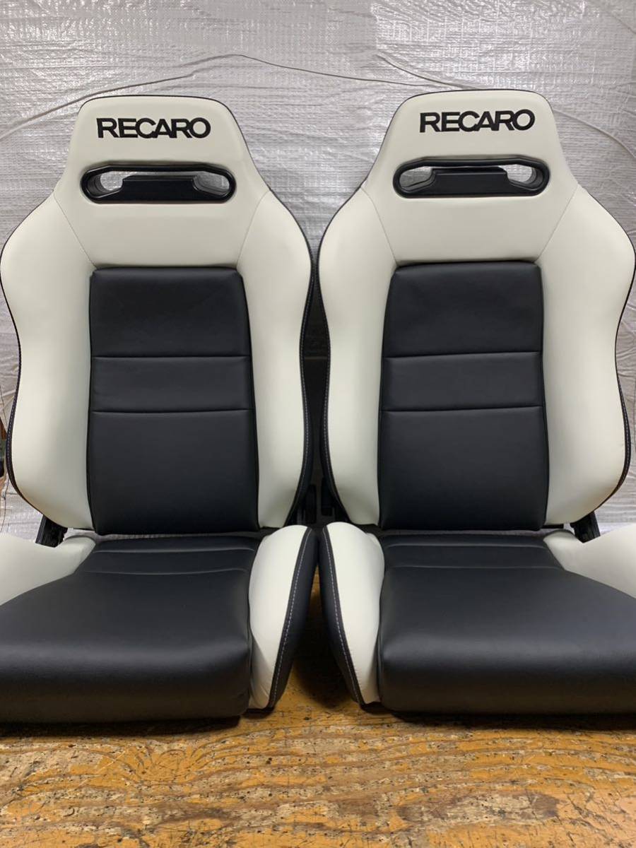 47.48.レカロ RECARO 2脚セット SR-3 黒×白フェイクレザー張り替え