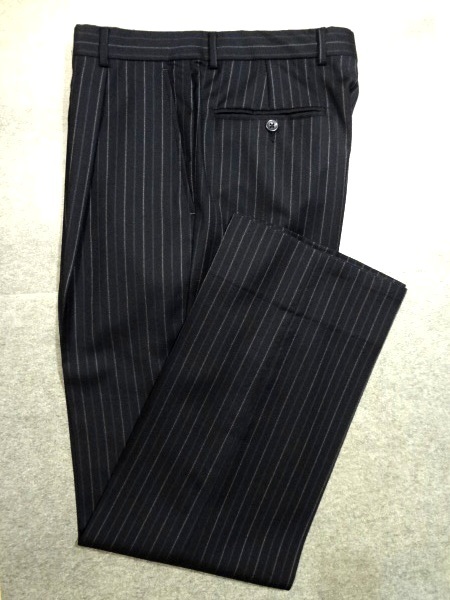 極美品◇VERSACEファーストライン新タグ◇黒紺系ストライプ柄シングル3