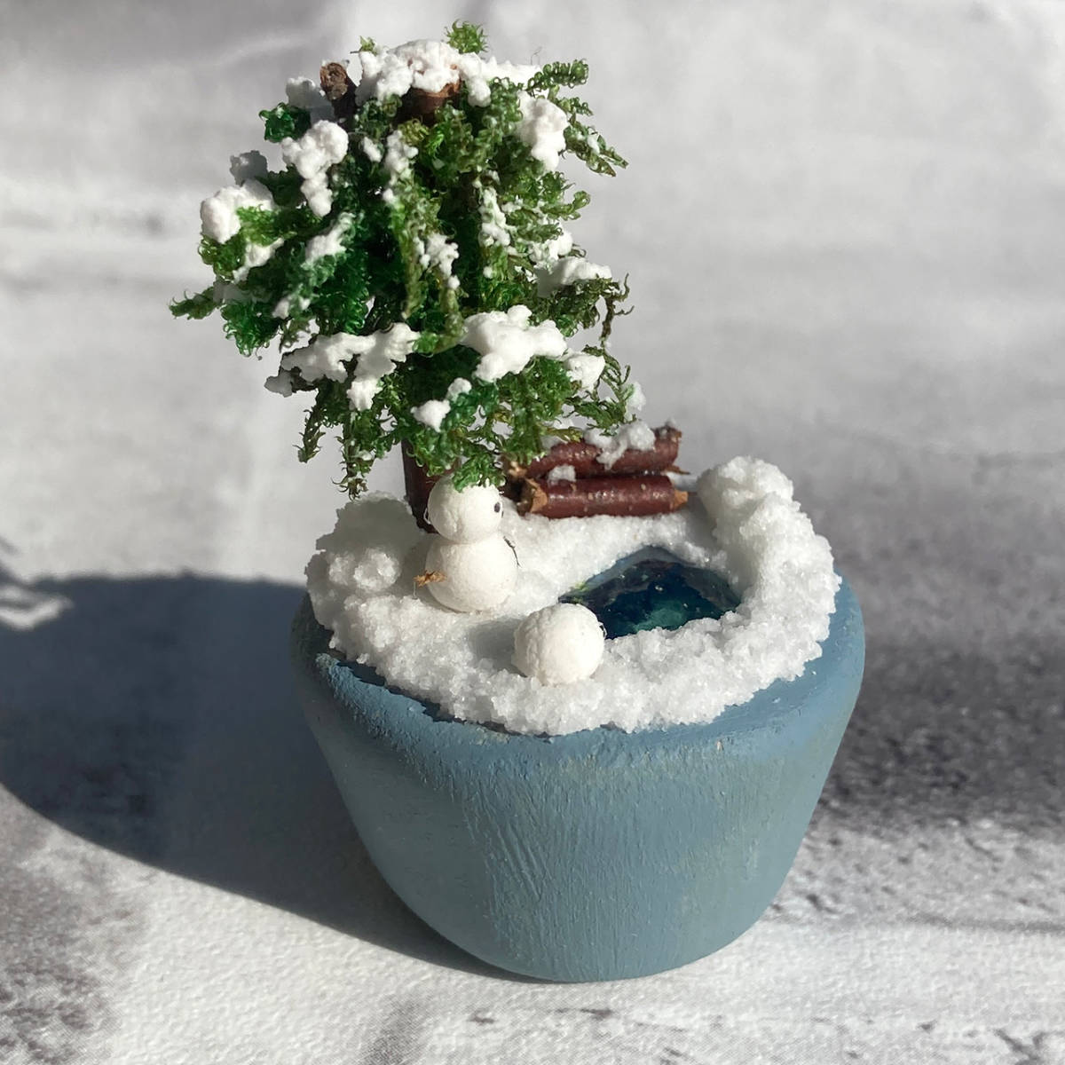  hand made .. .. snow .... winter scenery. miniature bonsai 