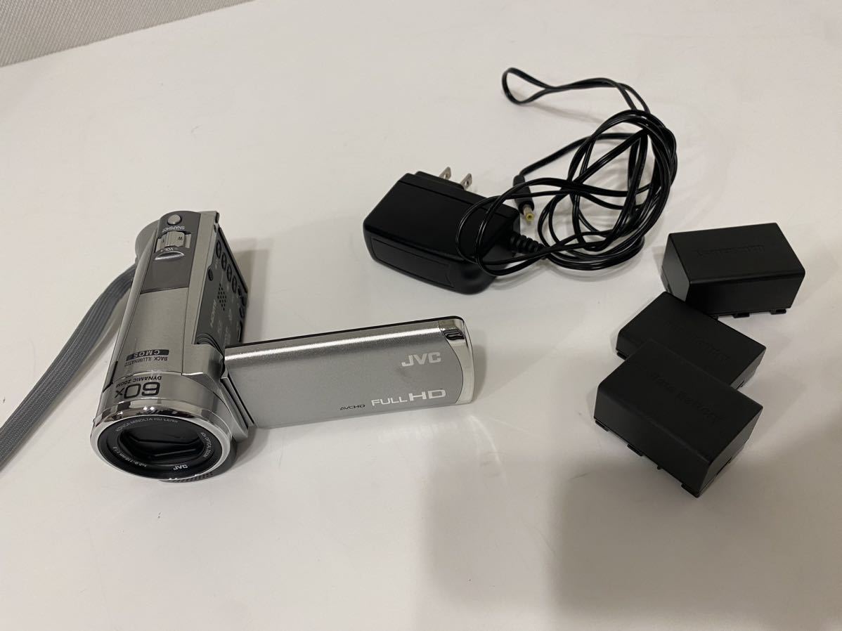 JVC цифровая видео камера GZ-E700-S 2017 год производства 
