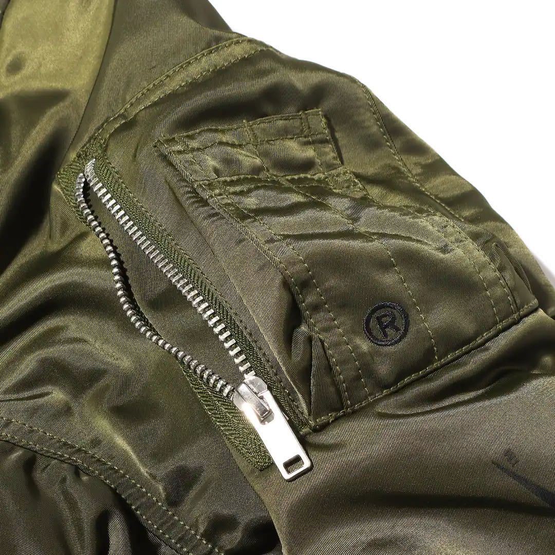 XL 新品 NIKE NSW SYNFL SWOOSH BOMBER JACKET グリーン カーキ リバーシブル 緑黒 NIKE ボンバー ビックスウッシュ MA-1 MA1 DD6056-326 XL 新品 NIKE NSW SYNFL SWOOSH BOMBER JACKET グリーン カーキ リバーシブル 緑黒 NIKE ボンバー ビックスウッシュ MA-1 MA1 DD6056-326