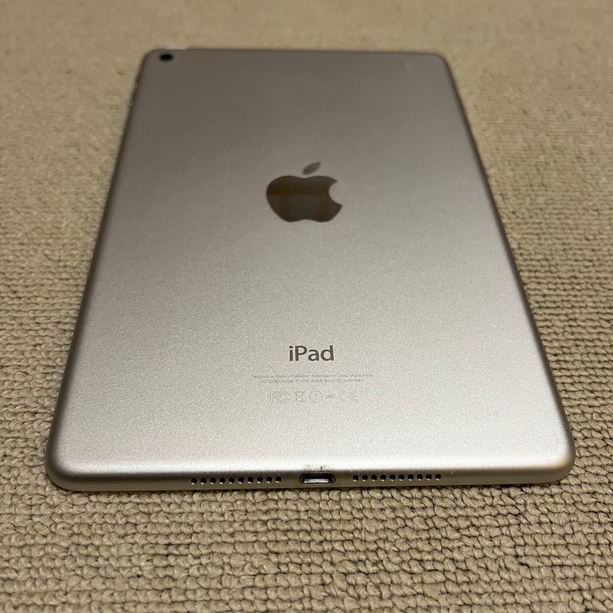 iPad mini 4 Wi-Fi 64GB シルバー|Yahoo!フリマ(旧PayPayフリマ) iPad mini 4 Wi-Fi 64GB シルバー|Yahoo!フリマ(旧PayPayフリマ)