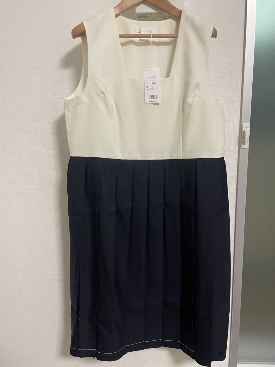 博多女子高校制服 冬セーラー服 未使用品 165B 大きめサイズ 橋本環奈の画像4