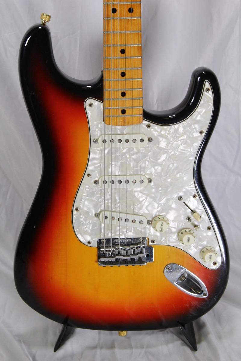 TOKAI SILVER STAR 79年製 Stratocaster 器材 | thephysicaleducator.com