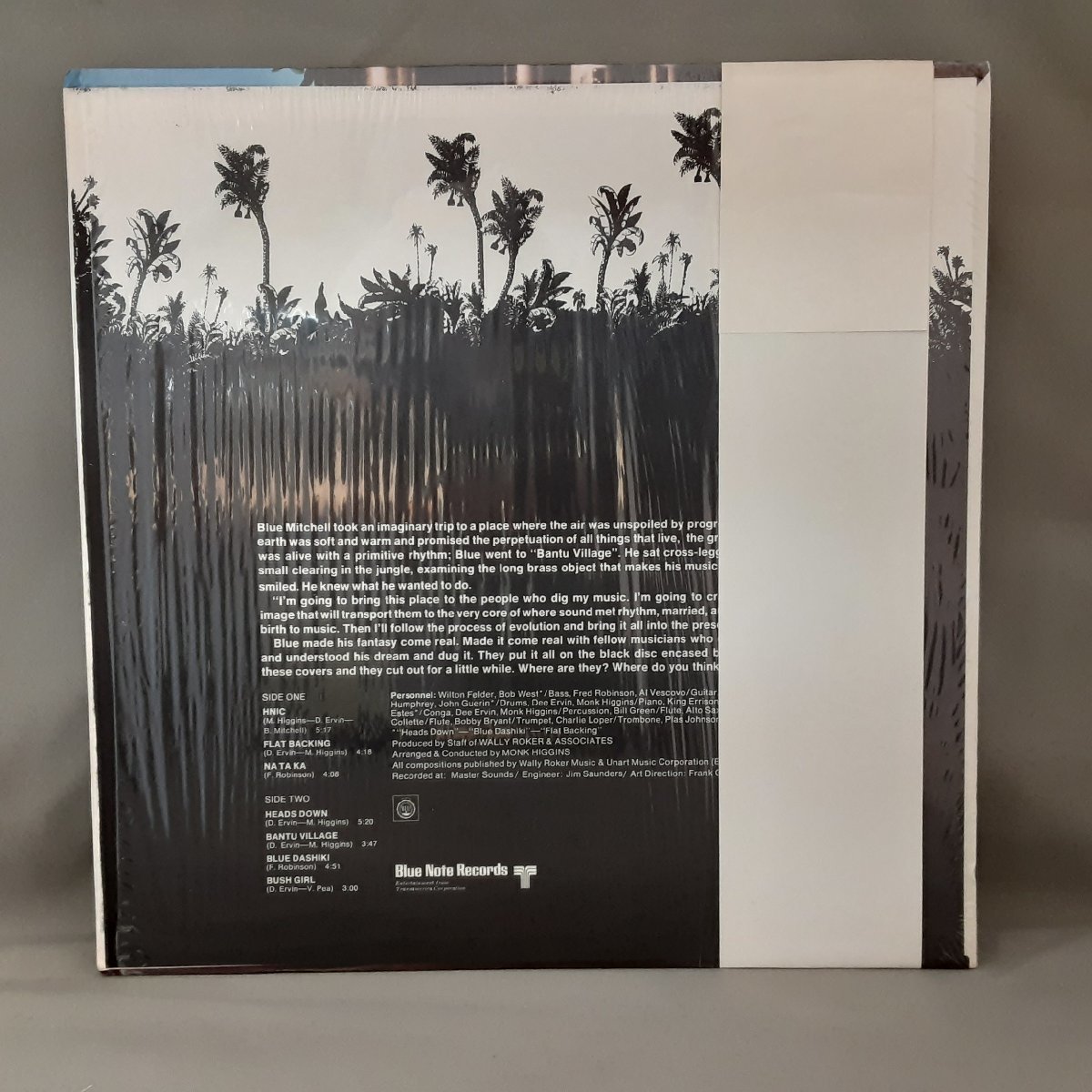 BLUE MITCHELL ブルー・ミッチェル / BANTU VILLAGE ○LP BST-84324 の
