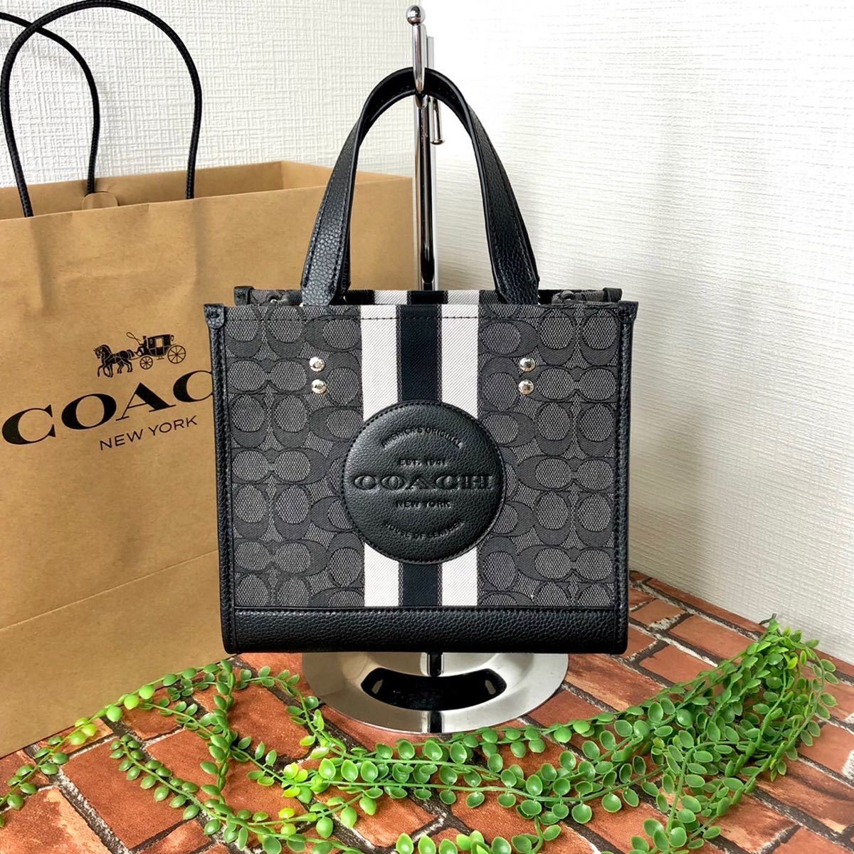 ≪新品≫COACH ハンドバッグ ショルダー 丸ロゴ グレー×ブラック（小