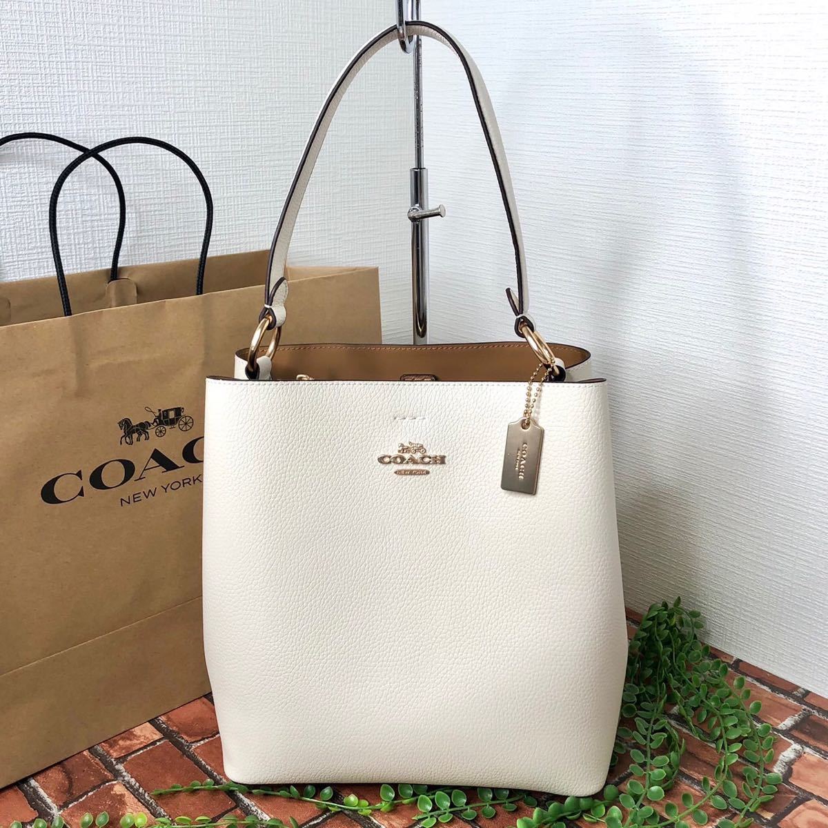 ≪新品・未使用≫COACH ハンドバッグ ショルダーバッグ ホワイト（大）-