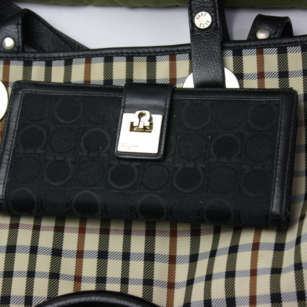 ブランドバッグ 財布 まとめ売り キタムラ プラダ ヒロフ コミコミ