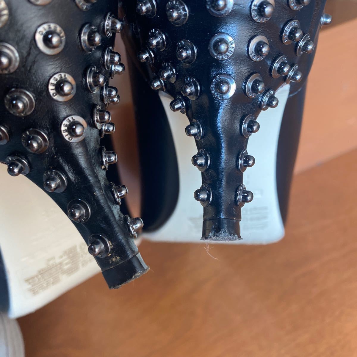 DIESEL ディーゼル パンチング パンプス ヒール 38|PayPayフリマ