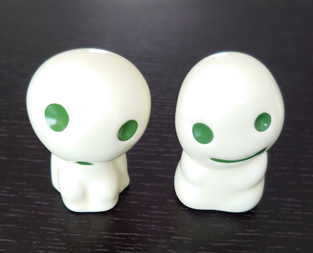 もののけ姫) コダマ 置物 陶器 コダマの玉 ジブリ フィギュア もののけ姫) コダマ 置物 陶器 コダマの玉 ジブリ フィギュア
