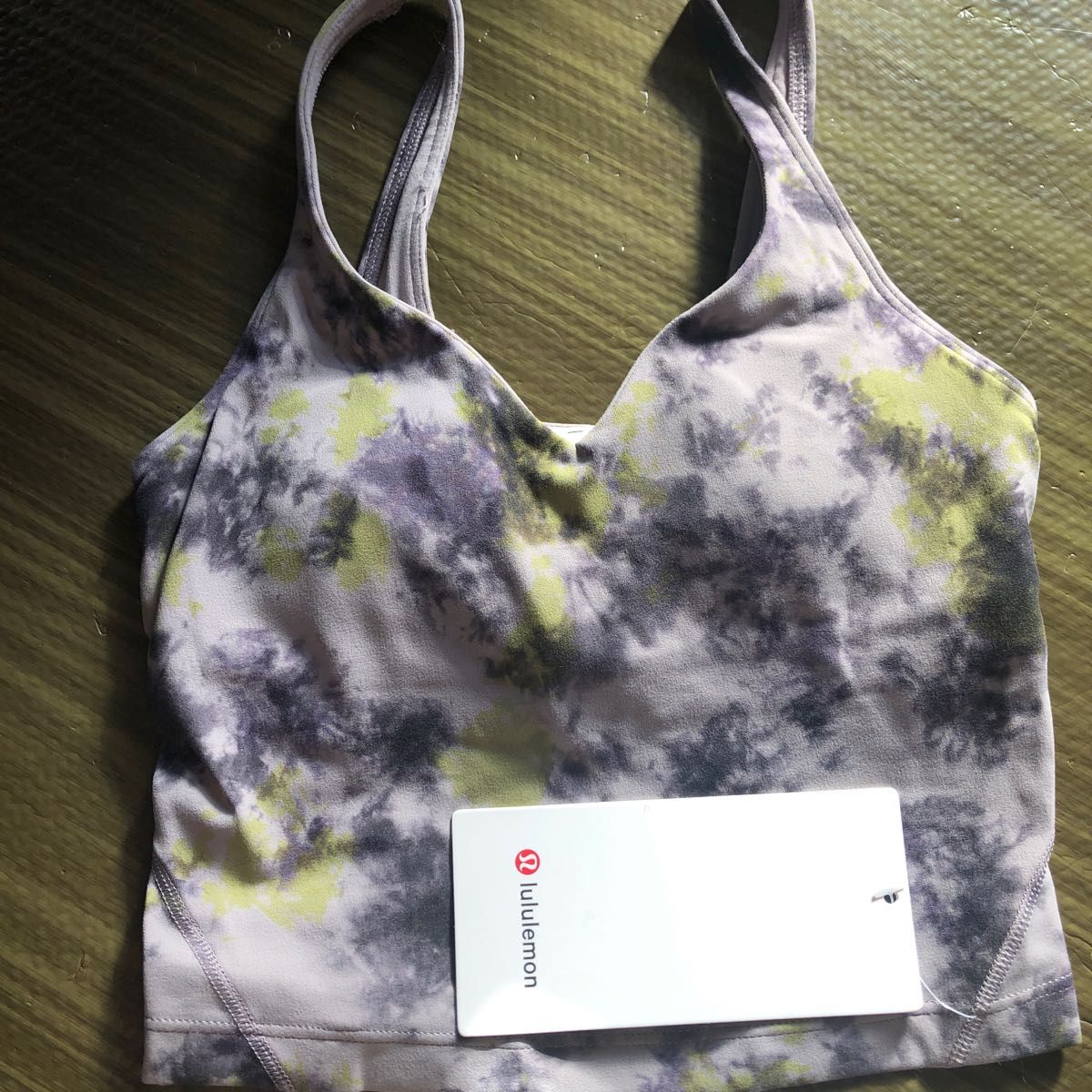 Lululemon ルルレモンalign Tank 一体型ヨガブラ　パット付き　タンクトップ新品タグ付き　size0 スポーツブラ