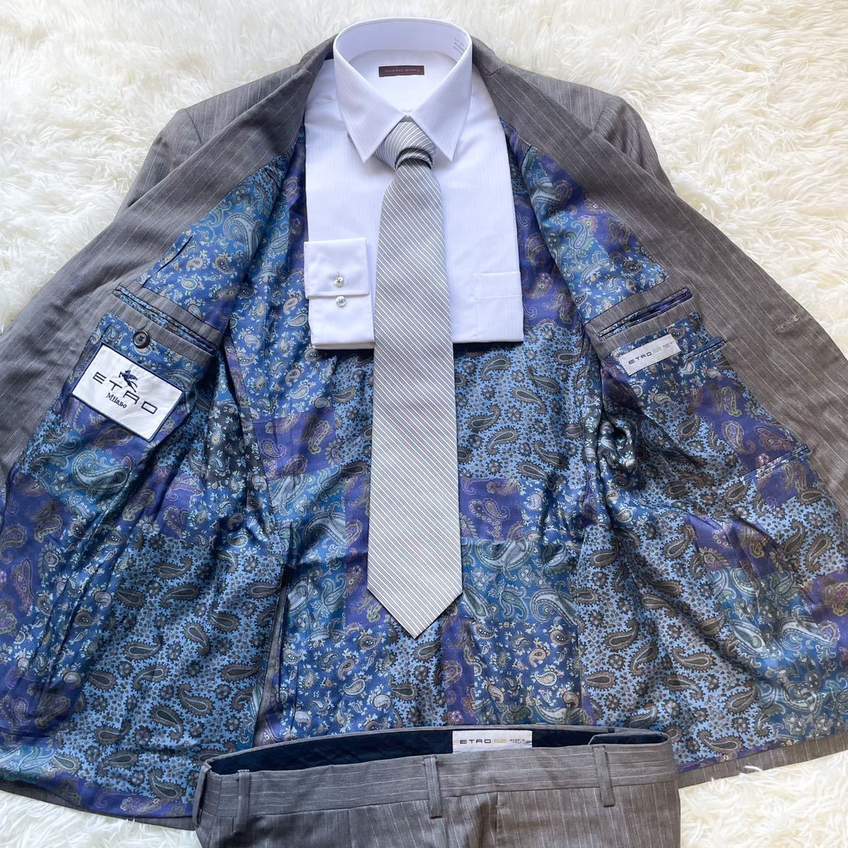 エトロ ETRO スーツ セットアップ 裏地 ペイズリー柄 52 XL相当 灰色 グレー シルク100 ウール100 白タグ! エトロセットアップ 52