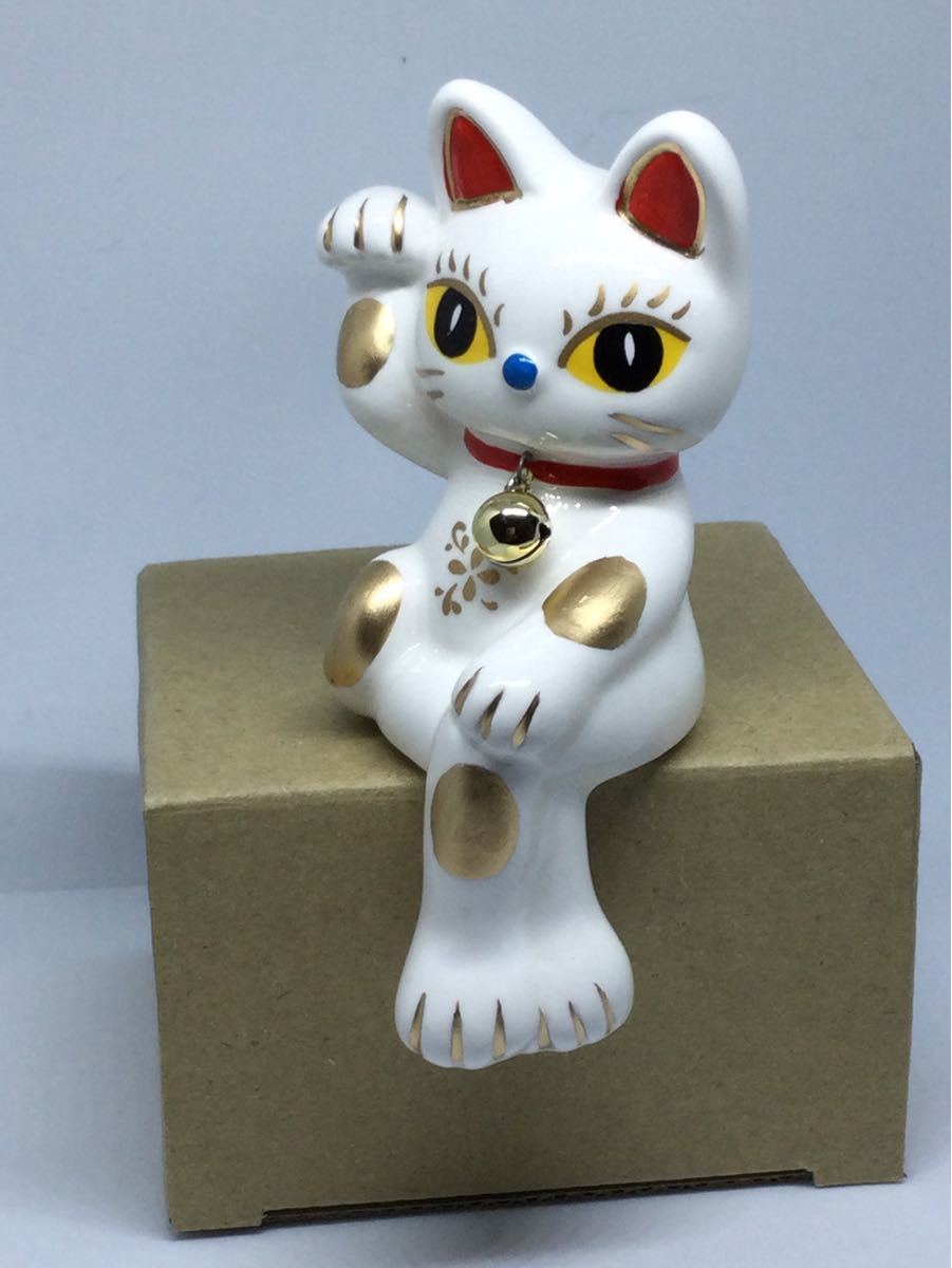 足組み招き猫 白猫・黒猫ペア|Yahoo!フリマ(旧PayPayフリマ) 足組み招き猫 白猫・黒猫ペア|Yahoo!フリマ(旧PayPayフリマ)