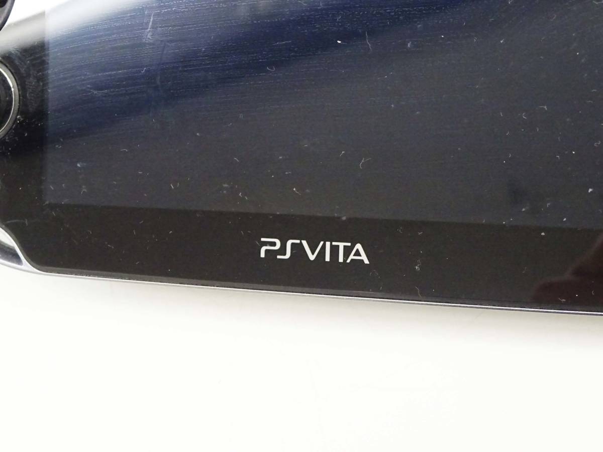 動作確認済み SONY ソニー PS VITA PCH-1100 アダプター 専用メモリーカード16GB イヤホン 専用ソフト4本付き  すぐ遊べるセット ゲーム