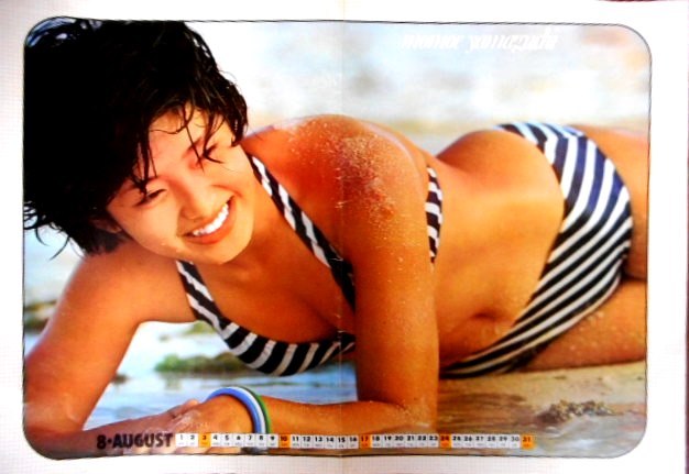  Yamaguchi Momoe купальный костюм журнал дополнение постер 2 листов 53x37cm( задняя поверхность Saijo Hideki )/41x29cm( календарь P )( задняя поверхность Noguchi Goro )RM51