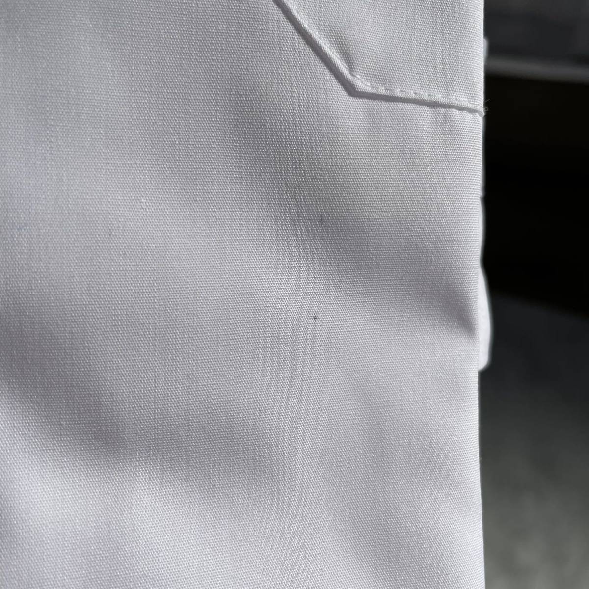 【送料無料】未使用 シミ汚れあり 綿55% 長袖 ワイシャツ L 41-82 白 無地 メンズ ビジネス フォーマル 就活 面接 冠婚葬祭 リクルート