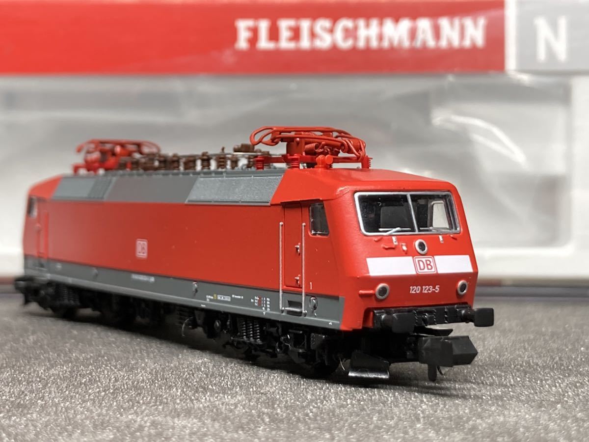 Yahoo!オークション - FLEISCHMANN DB ドイツ鉄道 BR120 電気 Yahoo!オークション - FLEISCHMANN DB ドイツ鉄道 BR120 電気