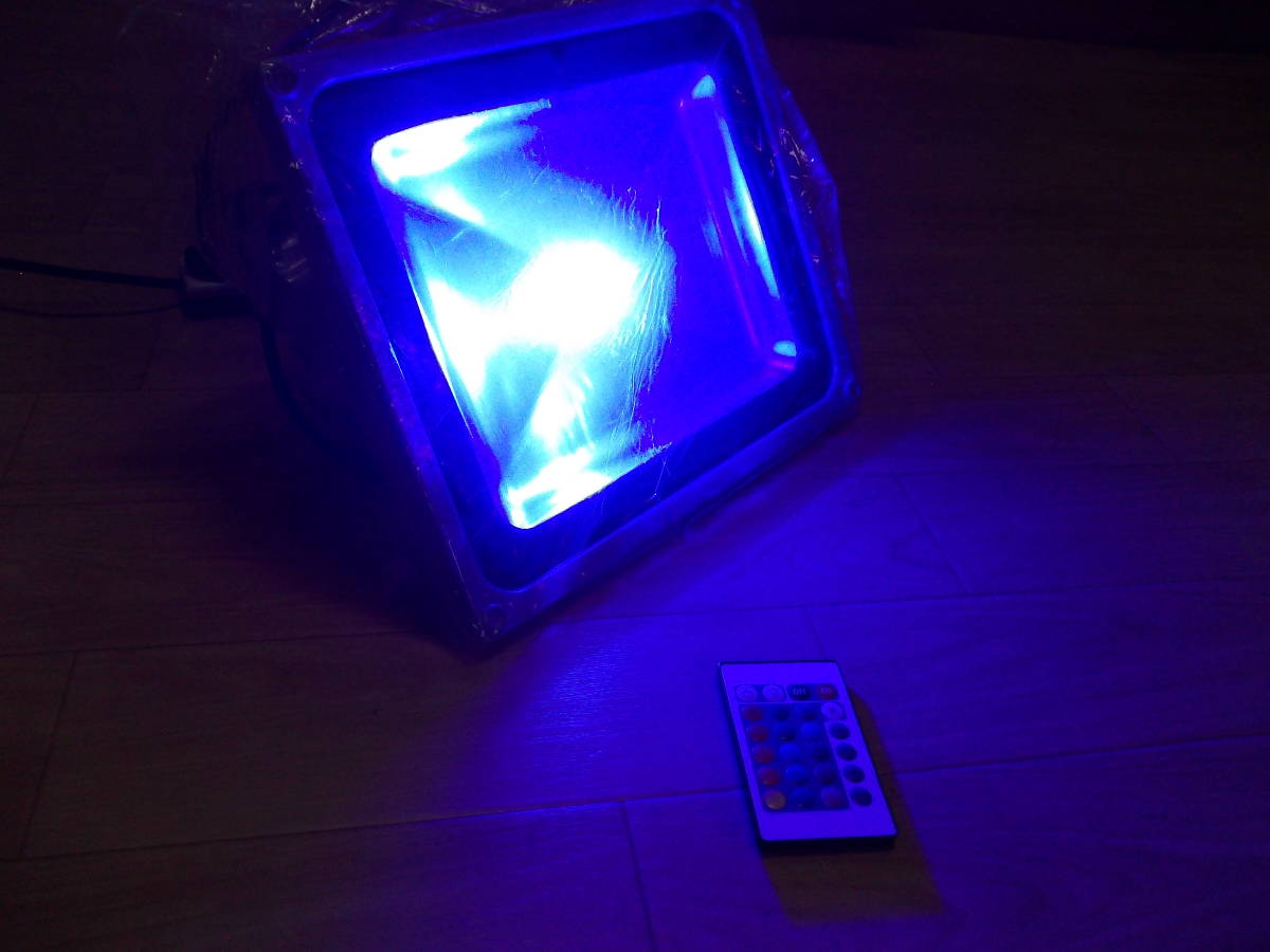 RGBW 50W　屋外用LED投光器　16色　４モード可変式　リモコン付_画像7