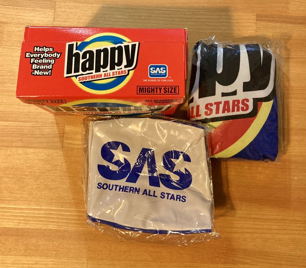 日本特注 稀少品 ほぼ未使用 サザンオールスターズ SINGLES CONTAINER