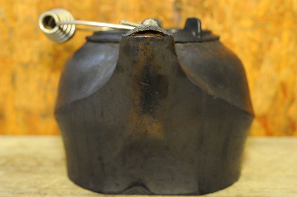 LODGE CROSS WORD TEA KETTLE 4TK2 / ヴィンテージ 鋳鉄製 LODGE CROSS WORD TEA KETTLE 4TK2 / ヴィンテージ 鋳鉄製