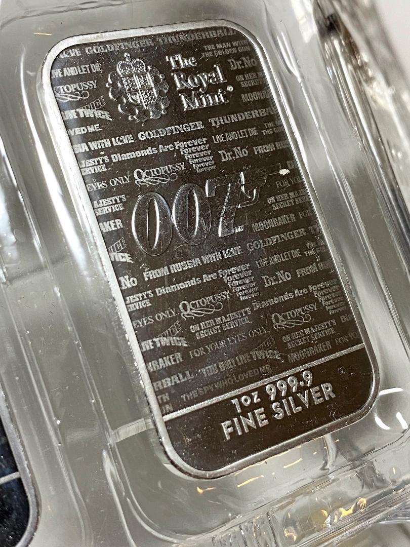 【未開封】2020 英国 007 純銀 銀貨 1OZ シルバーバーミント_画像4