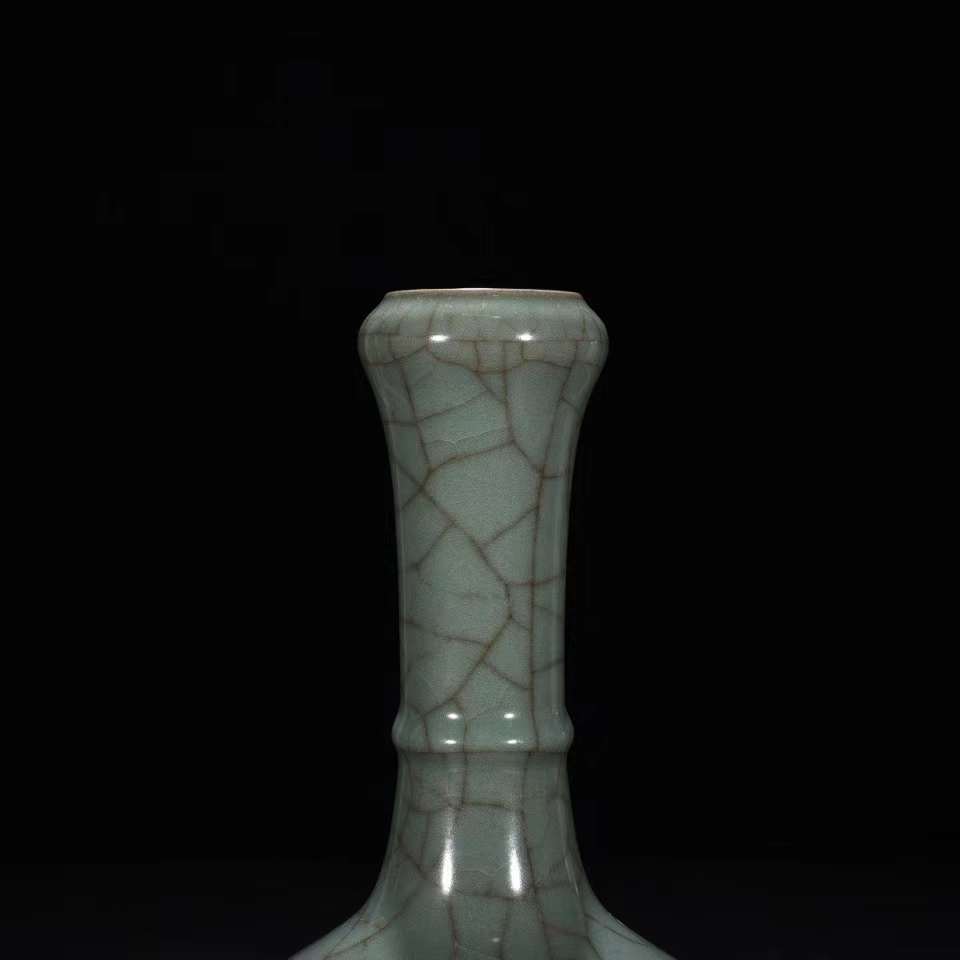 宋時代 官窯 緑釉 蒜頭胆瓶 唐物 中国美術 高さ25CM 横15CM【HB215】_画像5