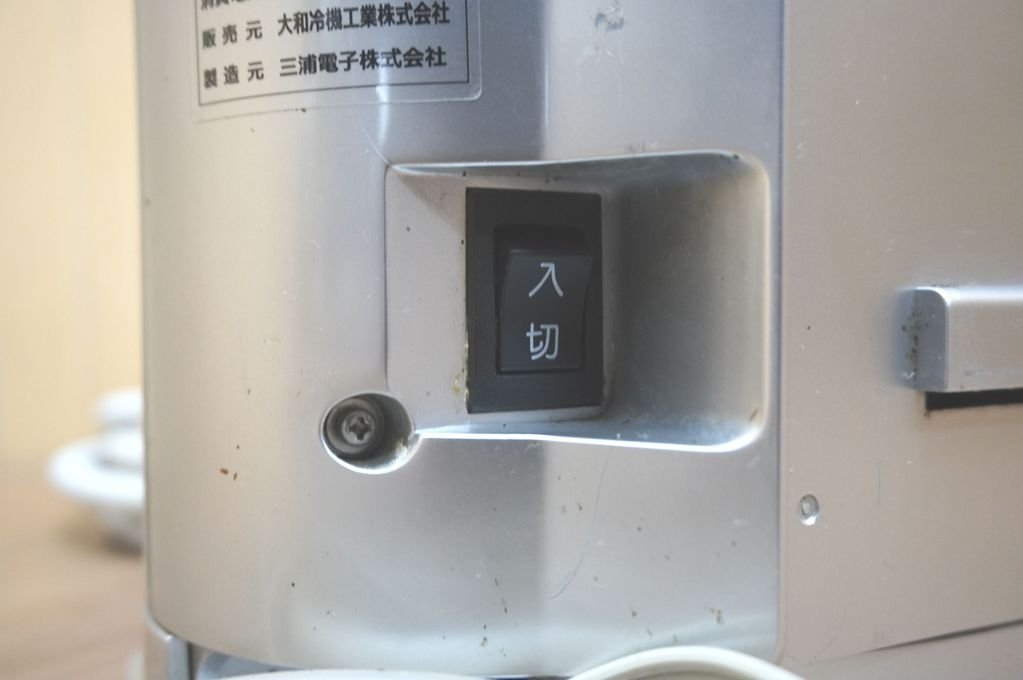 J055 Daiwa 大和冷機 電解次亜水生成装置 DEW-061BM D-BLOCK J055 Daiwa 大和冷機 電解次亜水生成装置 DEW-061BM D-BLOCK