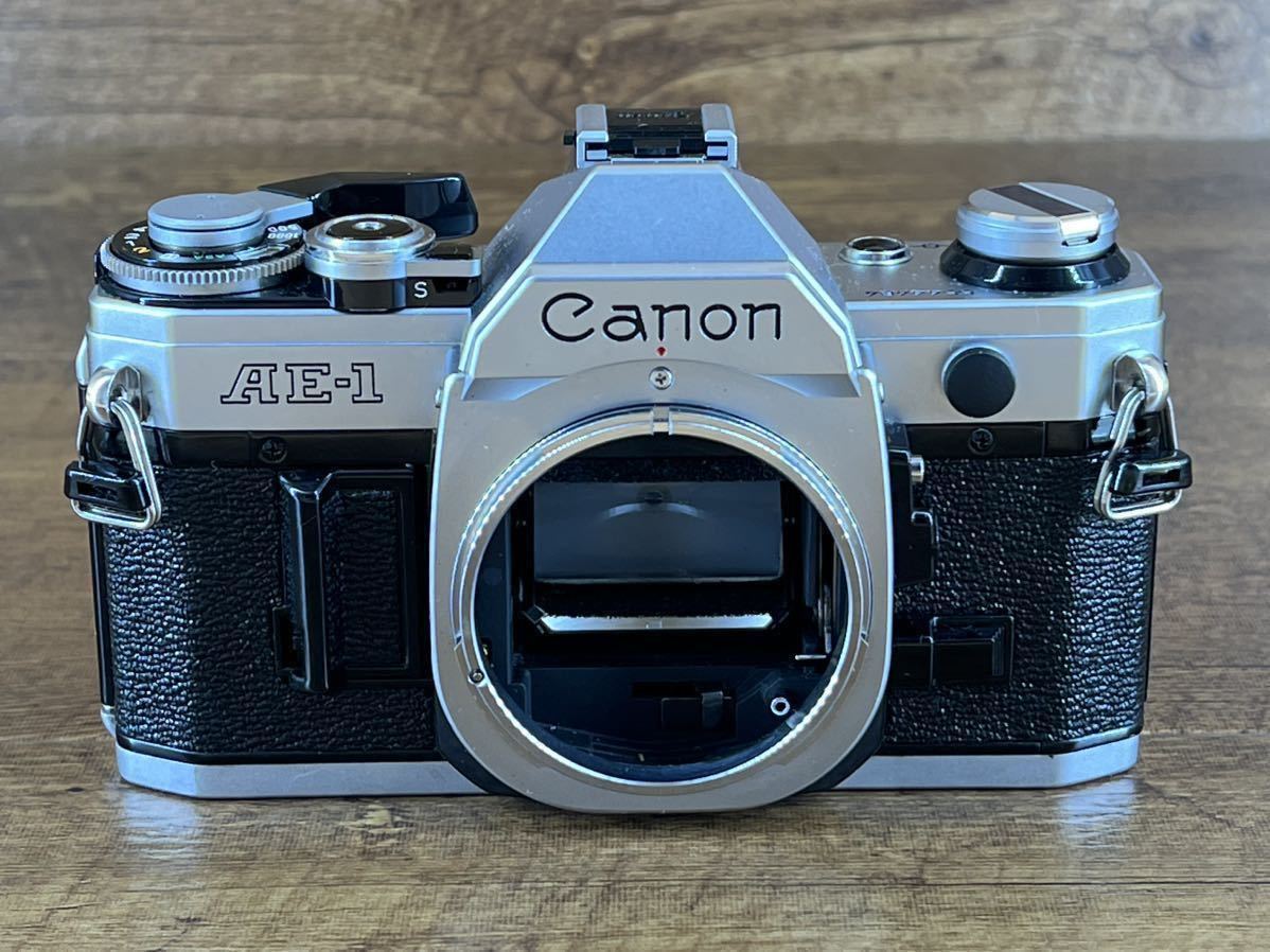 Canon キヤノン AE-1 ボディ シルバー フィルムカメラ 5544484_画像1