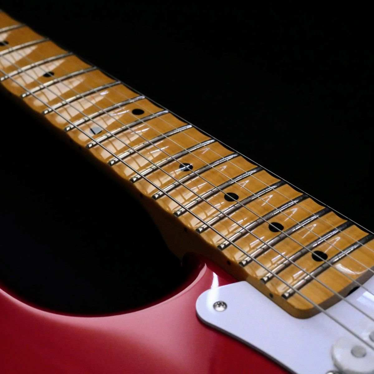Fender Japan ST57/SC CAR スキャロップ エレキギター ストラト Fender Japan ST57/SC CAR スキャロップ エレキギター ストラト