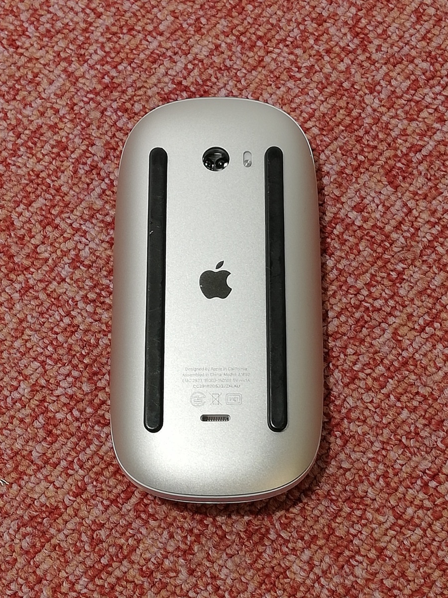 Mac アップル APPLE Magic Mouse 2 (マジックマウス2) 充電式ワイヤレスマウス A1657 純正良品 Multi-Touch Bluetooth対応の画像2
