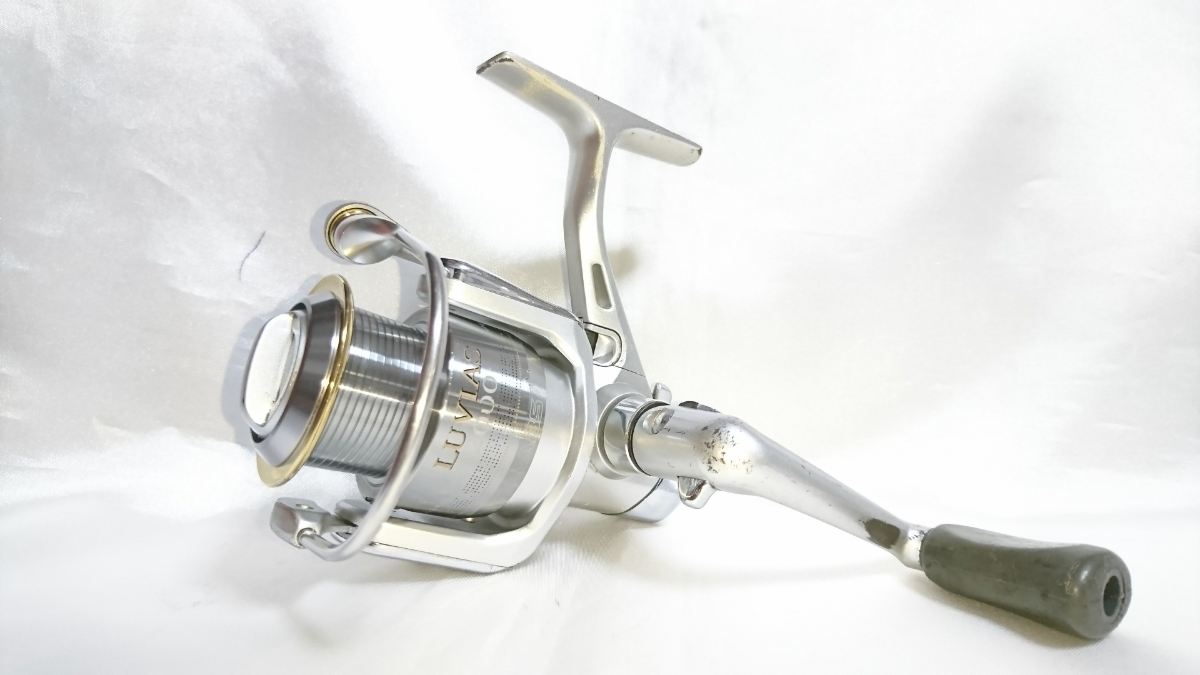 Yahoo!オークション - 【日本製】DAIWA(ダイワ)04 LUVIAS Yahoo!オークション - 【日本製】DAIWA(ダイワ)04 LUVIAS