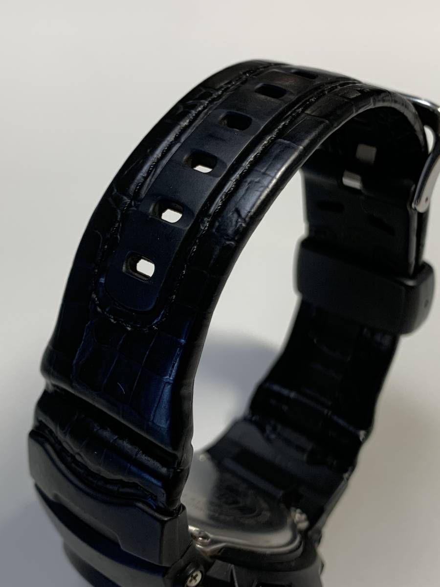 A249 腕時計　美品　CASIO/カシオ　G-SHOCK/Gショック　G-304RL G-Spike アナデジ　アニマルパターン柄純正ベルト　ブラック_画像8