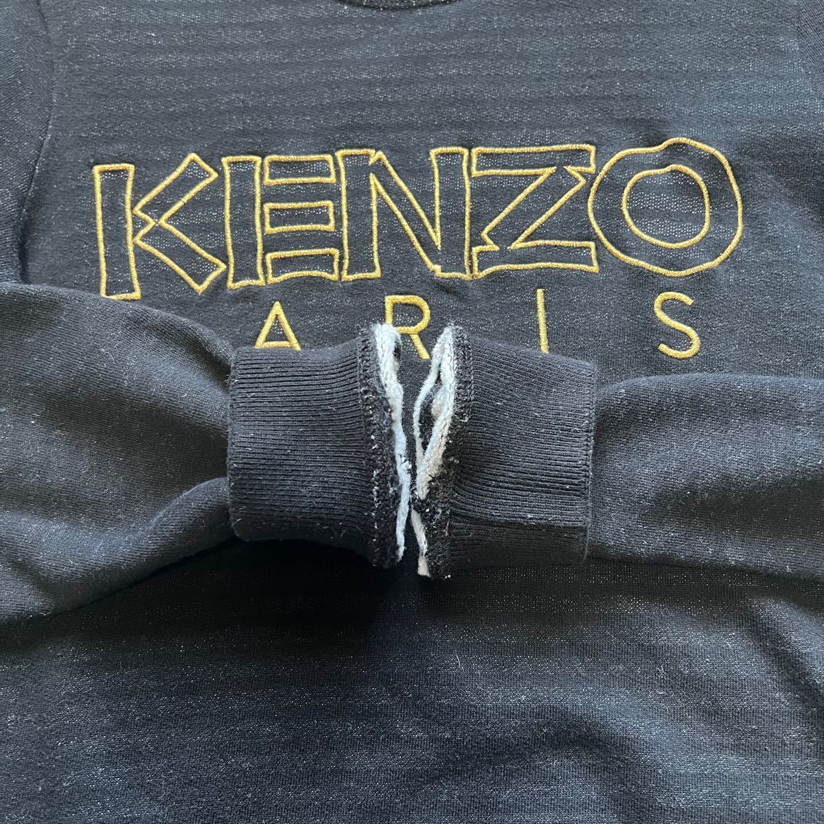KENZO ケンゾー　スウェットトレーナー　ロゴ　フロント刺繍　裏起毛　黒×金　M