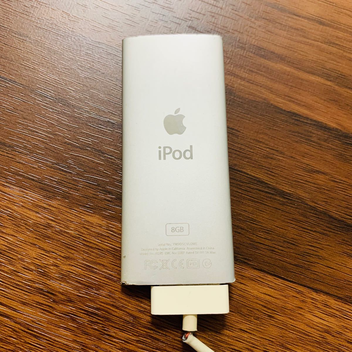 Apple iPod nano 8GB シルバー 第4世代