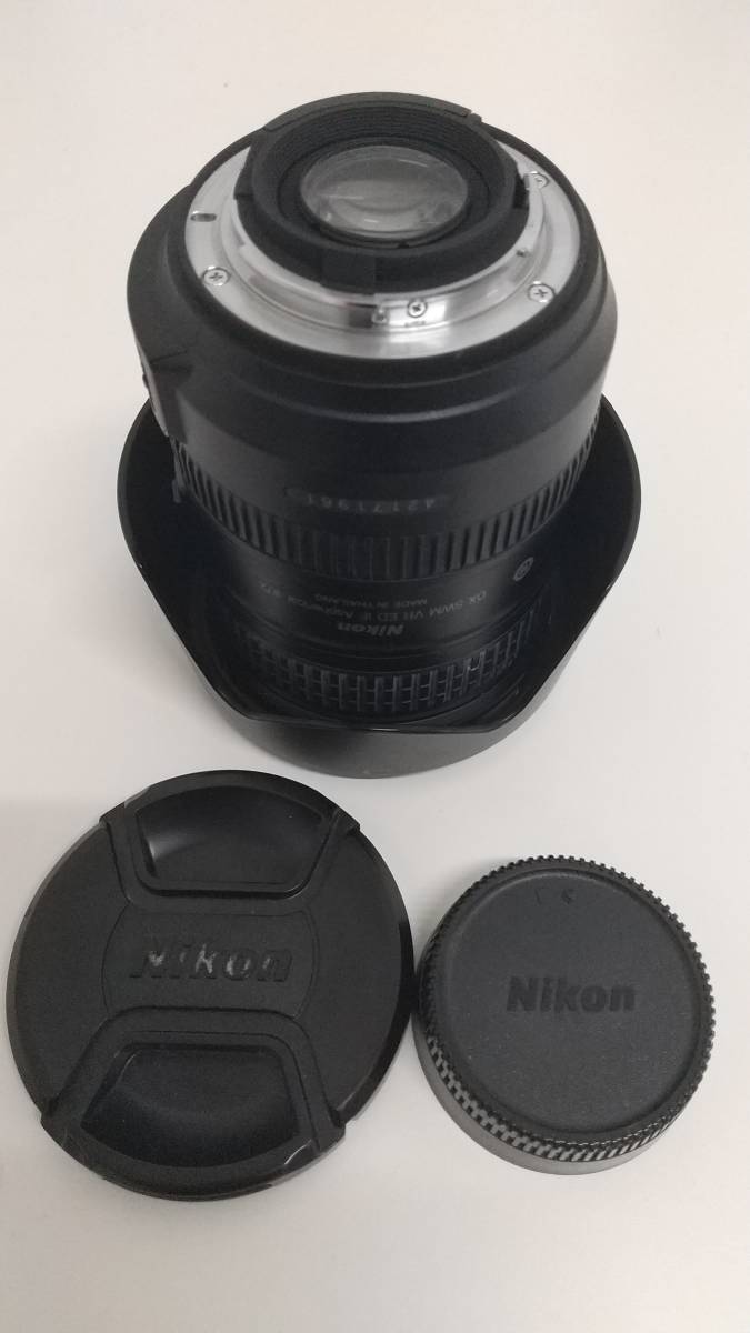 超人気高品質 AF-S DX Nikon ニコン 18-200mm 程度最高 美品 NIKKOR ED